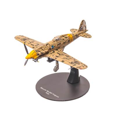 Colectia Avioane din Cel De-al Doilea Razboi Mondial Stars nr. 18 - Macchi MC202 Folgore  - Fortele Aeriene Italiene 1943