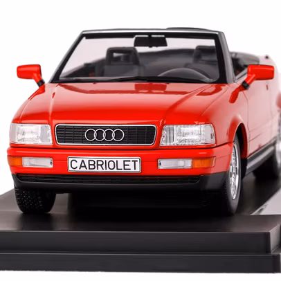 Macheta auto Audi Cabrio rosu 1:18 MCG