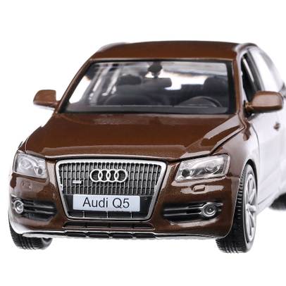Macheta auto Audi Q5 2010 scara 1:24 maro Motor Max
