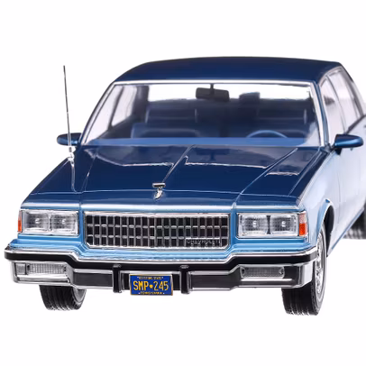 Macheta auto Chevrolet Caprice 1987 scara 1:18 albastru MCG