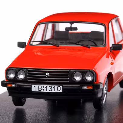 Macheta auto Dacia 1310 TLX 1991 rosu scara 1:18 Triple 9 editie limitata - vedere din fata