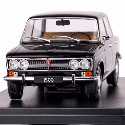 Macheta auto Lada 1500 1977 negru 1:24 WhiteBox