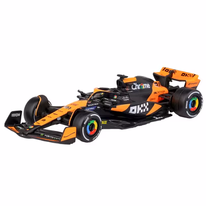 Macheta auto McLaren MCL38 F1 GP2024 No.81 Piastri 1:43 - vedere 3/4 fata stanga