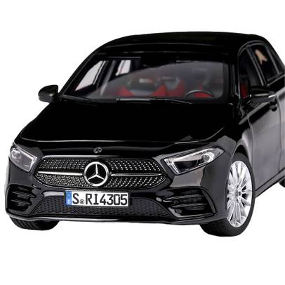 Macheta auto Mercedes-Benz A-Class 2018 scara 1:18 negru Norev