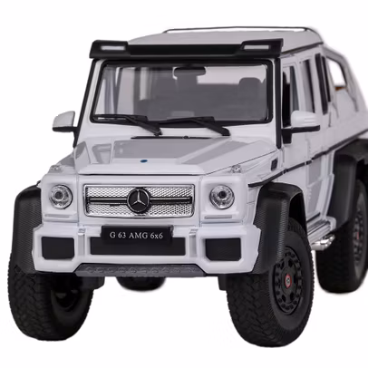 Macheta auto Mercedes-Benz G63 AMG 6X6 2015 alb 1:24