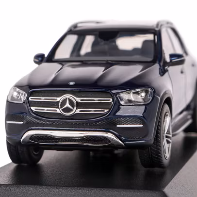Macheta auto Mercedes-Benz GLE-Class (V167) 2018 albastru metalizat 1-43