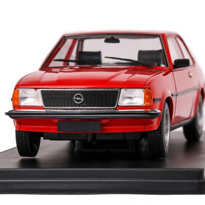 Macheta auto Opel Ascona B 1975 rosu 1-24