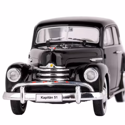 Macheta auto Opel Kapitan 1951 negru 1:24