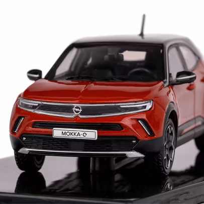 Macheta auto Opel Mokka-e 2022 visiniu scara 1-43