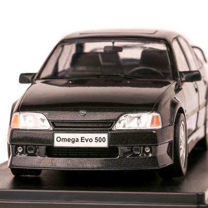 Macheta auto Opel Omega Evo 500 1991 negru 1:24