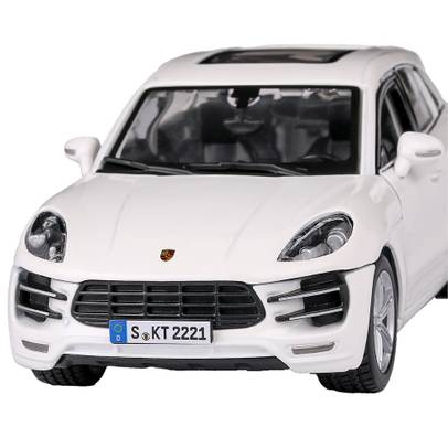 Macheta auto Porsche Macan Turbo 2015 scara 1:24 alb Bburago