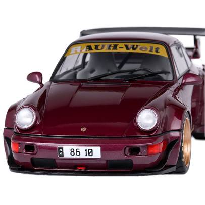 Macheta auto Porsche RWB Hekigyoku 2022 scara 1:18 violet Solido