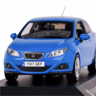 Macheta auto Seat Ibiza Sport Coupe 2009 albastru 1:43