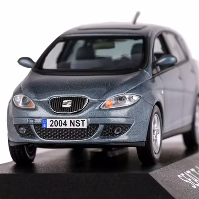 Macheta auto Seat Toledo III 2004 albastru 1:43
