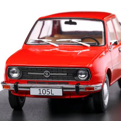 Macheta auto Skoda 105L 1976, scara 1:24, rosu, White Box