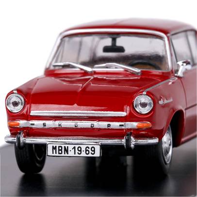 Macheta auto Skoda 1100MBX 1969 rosu 1-43 Abrex
