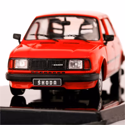 Macheta auto Skoda 130 L 1988 rosu 1:43