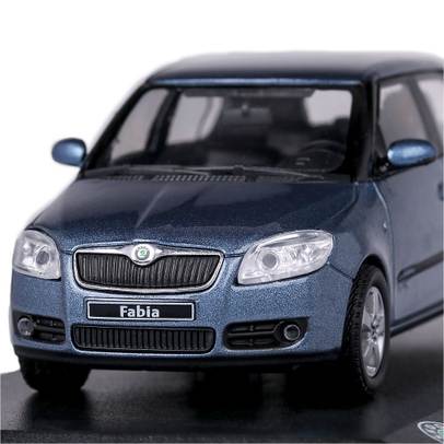 Macheta auto Skoda Fabia II 2006 scara 1-43 gri metal