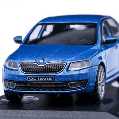 Macheta auto Skoda Octavia III 2013 scara 1:43 albastru Abrex-2