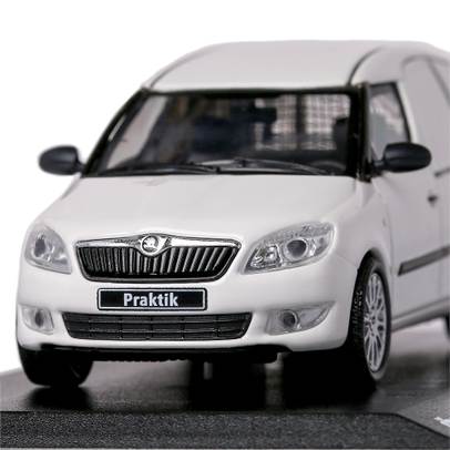 Macheta auto Skoda Praktik 2006 scara 1:43 alb Abrex