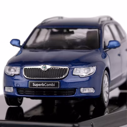 Macheta auto Skoda Superb II SW (3T) 2008 albastru 1:43