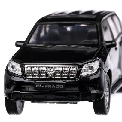 Macheta auto Toyota Landcruiser Prado 2010 scara 1:36 negru Welly
