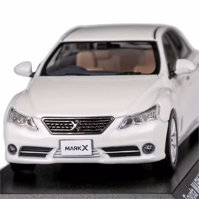 Macheta auto Toyota Mark X 250G 2019 scara 1:43 alb Kyosho