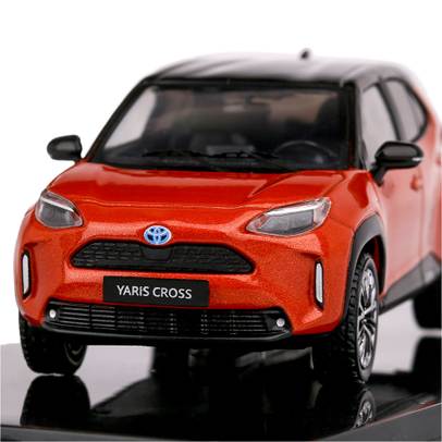 Macheta auto Toyota Yaris Cross 2022 portocaliu scara 1-43