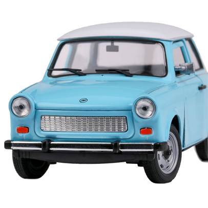 Macheta auto Trabant 601 1986 bleu cu alb scara 1:24