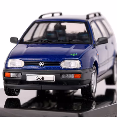 Macheta auto Volkswagen Golf III Variant 1994 albastru 1:43