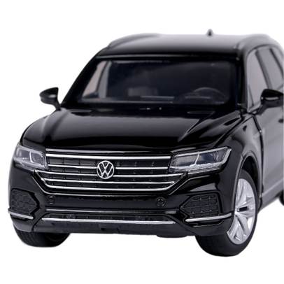 Macheta auto Volkswagen Touareg 2018 scara 1:32 Tayumo