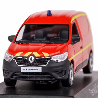 Macheta Autospeciala Renault Express Van 2021 Pompieri 1:43 Norev - vedere frontala