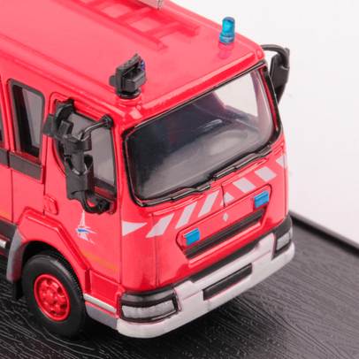 Macheta autospeciala Sides PSE 1000 Franta 2001 rosu scara 1:64 Magazine Models 