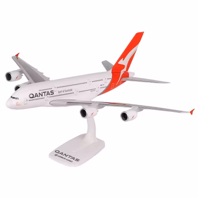 Macheta avion Airbus A380-800 Qantas Airways 1:200 PPC - vedere 3/4 stanga fata