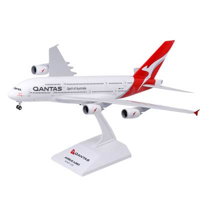Macheta avion Airbus A380-800 Qantas New Livery 1-200