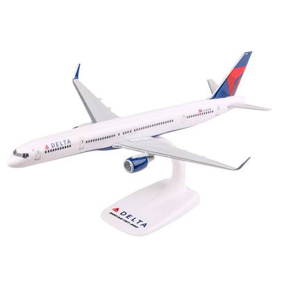 Macheta avion Boeing 757-300 Delta 1:200 PPC