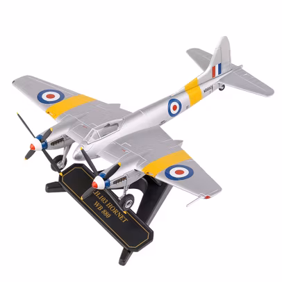 Macheta avion De Havilland Hornet RAF - scara 1:72, Oxford - vedere 3/4 stanga fata pe suport