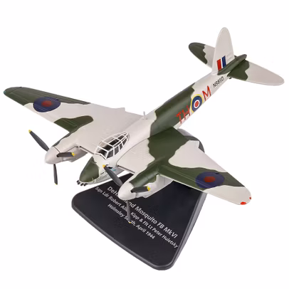 Macheta Avion de Havilland Mosquito FB Mk VI 1:72 Oxford Diecast - vedere 3/4 stanga fata de sus