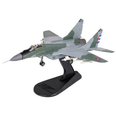 Macheta avion MIG-29 Fulcrum 231 Cuban Revolutionary Air Force 1997 scara 1-72 Hobby Master