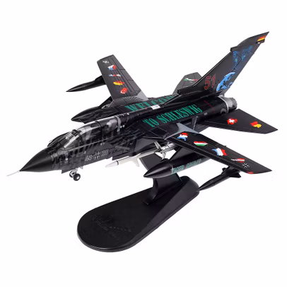 Macheta avion Panavia Tornado ECR 2014 scara 1-72 Hobby Master