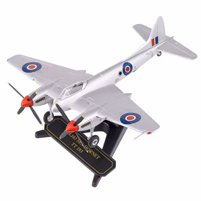 Macheta avion De Havilland Sea Hornet TT193 - 103 F/20 Royal Navy - scara 1:72, Oxford - vedere 3/4 stanga fata pe suport