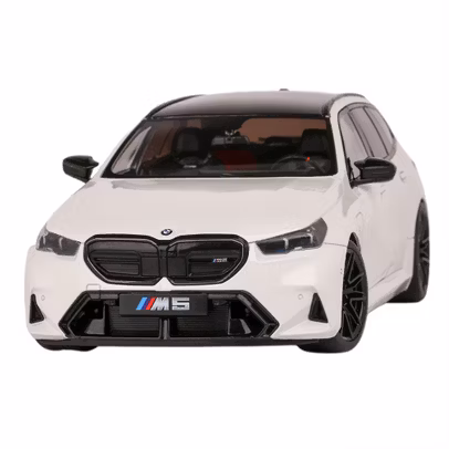 BMW M5 Touring G99 2025 Alpine White 1:18 Solido