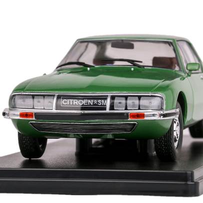 Macheta Citroen SM 1970 scara 1:24 verde