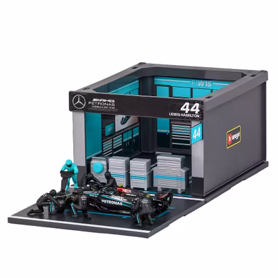 Macheta Mercedes-AMG F1 W15 Diorama Pit Stop Hamilton Nr.44 Sezon 2024 1:43