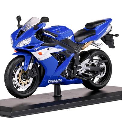 Macheta motocicleta Yamaha YZF-R1 2006 scara 1:12