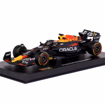 Macheta Red Bull RB19 F1 scara 1:43 Verstappen 2023 cu casca pilot