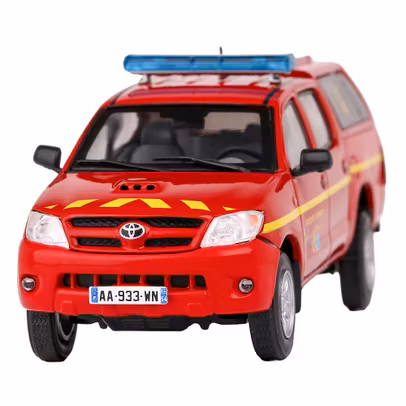 Macheta autospeciala Pompieri Toyota Hilux Pick-up 2014 rosu 1:43