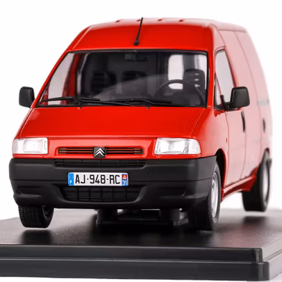 Macheta van Citroen Jumpy 1995 rosu 1:24-3