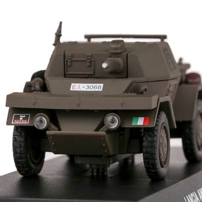 Macheta vehicul militar Lancia Ansaldo Lince 1949 1-43