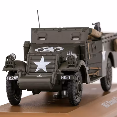 Macheta vehicul militar M3 Scout Car verde 1:43
